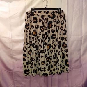 Leopard print skirt